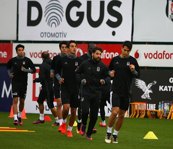 Beşiktaş'ın son antrenmanından kareler - Görsel 2