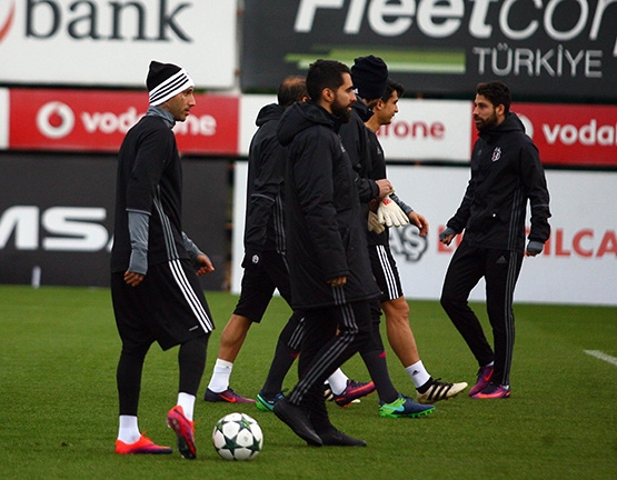 Beşiktaş'ın son antrenmanından kareler - Görsel 7