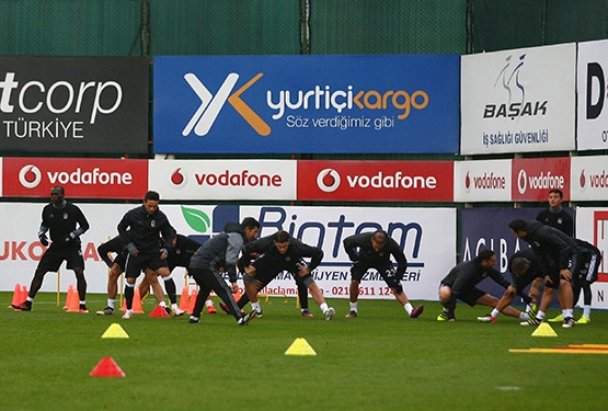 Beşiktaş'ın son antrenmanından kareler - Görsel 9