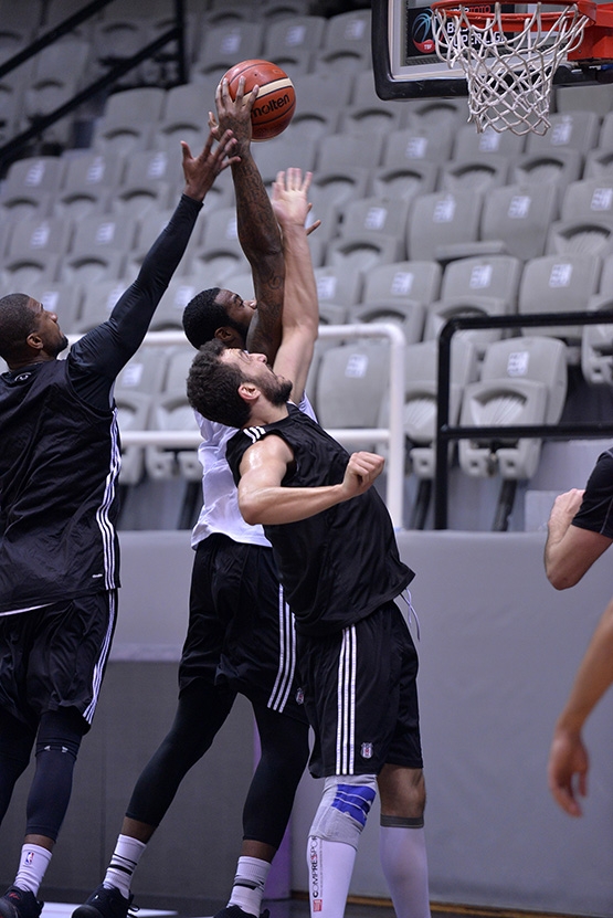 Beşiktaş'ta Szolnoki Olaj maçı hazırlıkları başladı - Görsel 4