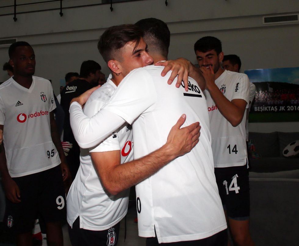 Oğuzhan Özyakup'un doğum günü kutlandı - Görsel 16