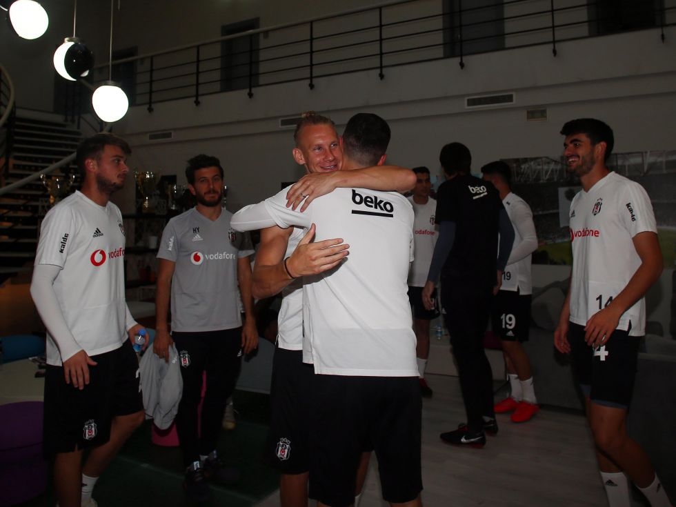 Oğuzhan Özyakup'un doğum günü kutlandı - Görsel 3