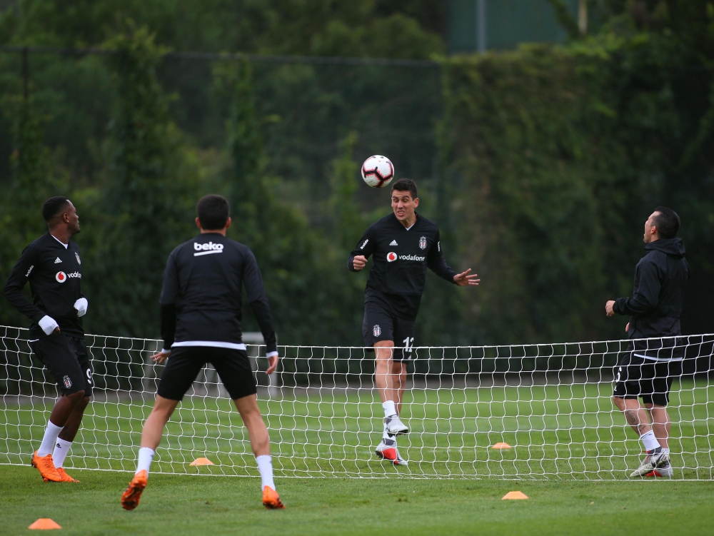 Beşiktaş'ın Kayserispor maçı hazırlıkları başladı - Görsel 1
