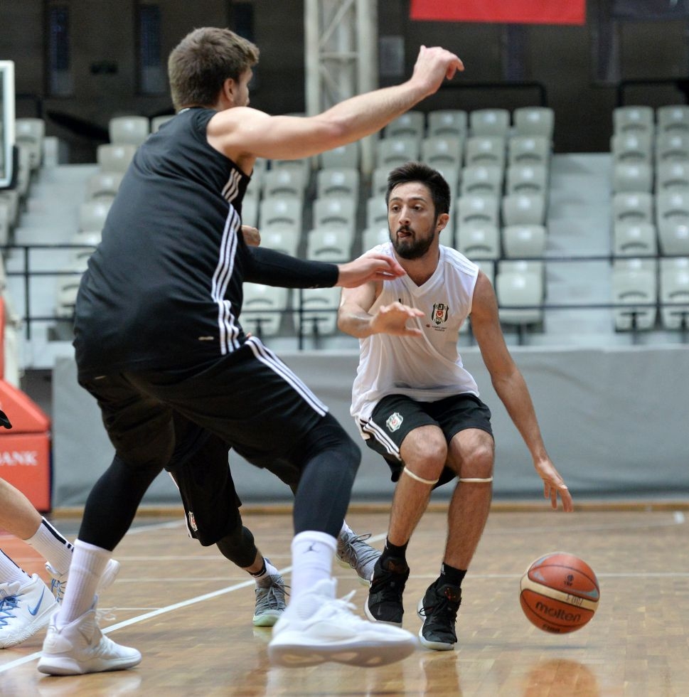 Beşiktaş Sompo Japan antrenmanından kareler - Görsel 7