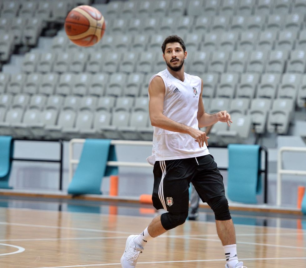 Beşiktaş Sompo Japan antrenmanından kareler - Görsel 9