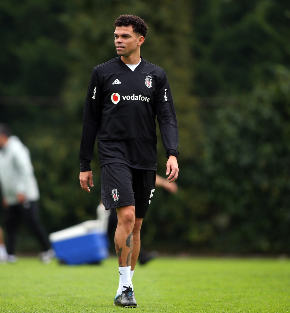 Malmö maçı öncesi İstanbul'daki son antrenmandan kareler - Görsel 2