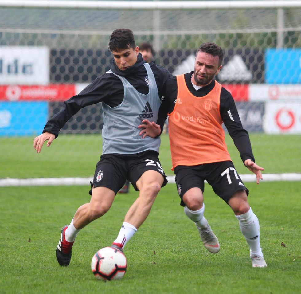 Beşiktaş antrenmanından kareler - Görsel 9