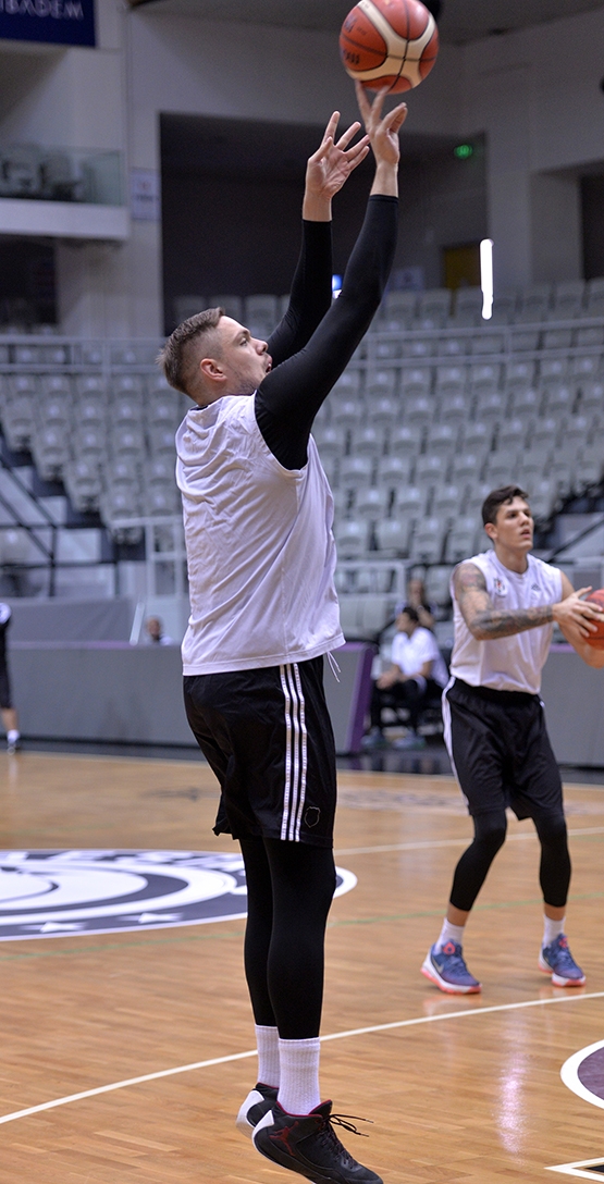 Beşiktaş Sompo Japan takımı kampa girdi - Görsel 8