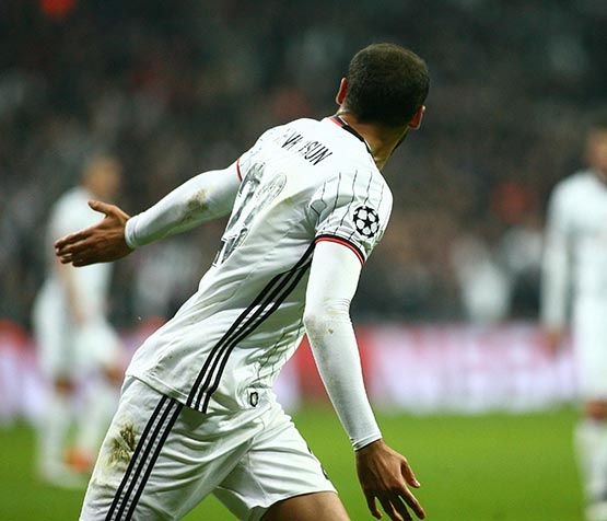 Beşiktaş-Benfica maçından kareler - Görsel 38