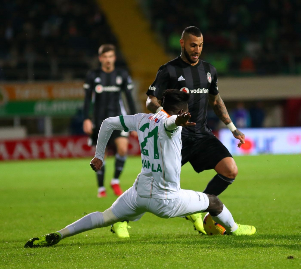 Alanyaspor - Beşiktaş maçının ilk yarısından kareler - Görsel 14