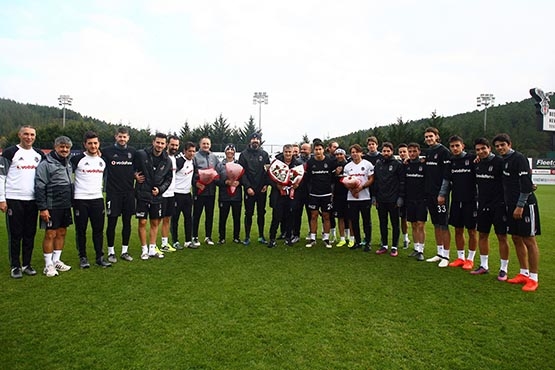 Şenol Güneş'in Öğretmenler Günü kutlandı - Görsel 5