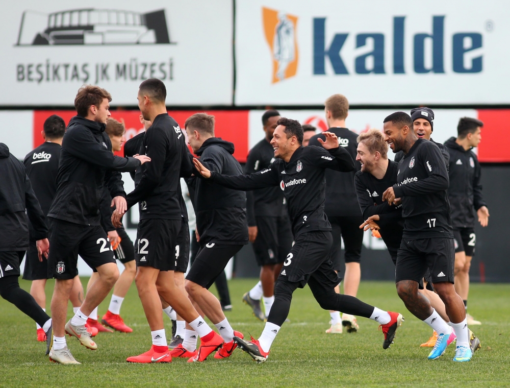 Beşiktaş'a taraftar morali - Görsel 21