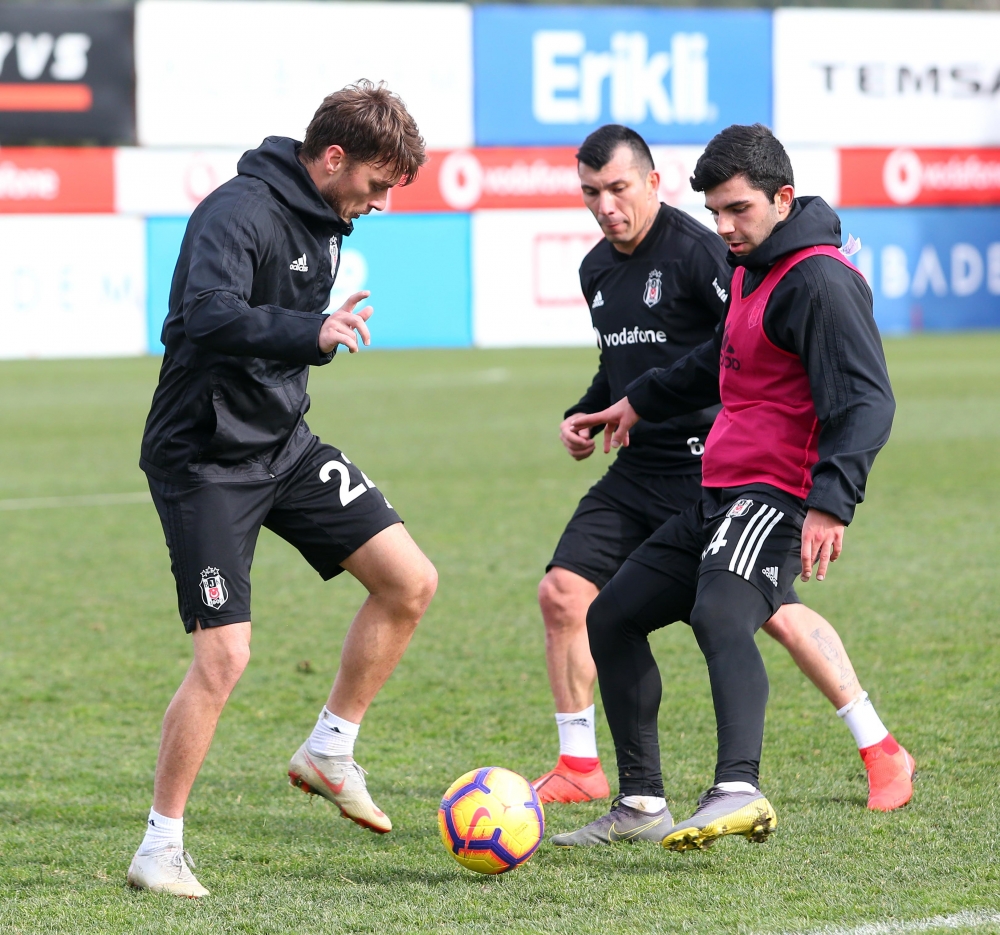 Beşiktaş'a taraftar morali - Görsel 29