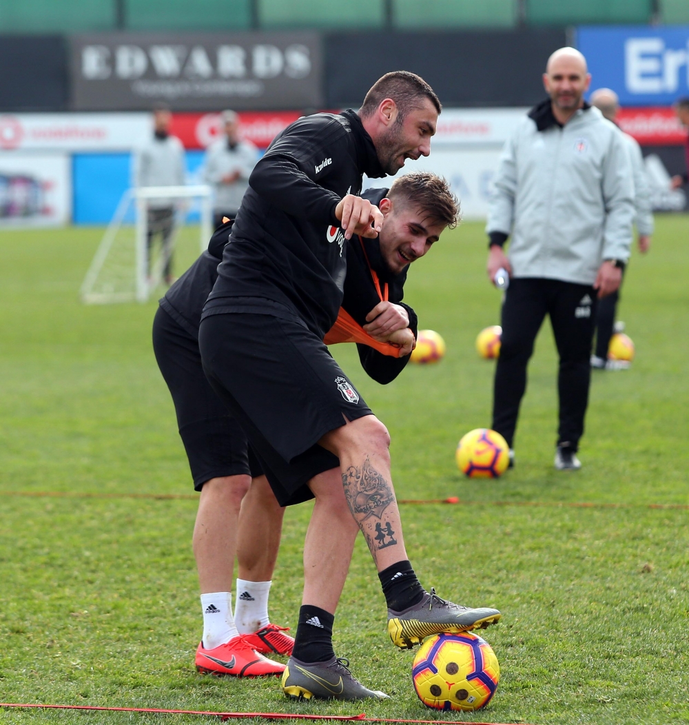 Beşiktaş'a taraftar morali - Görsel 32