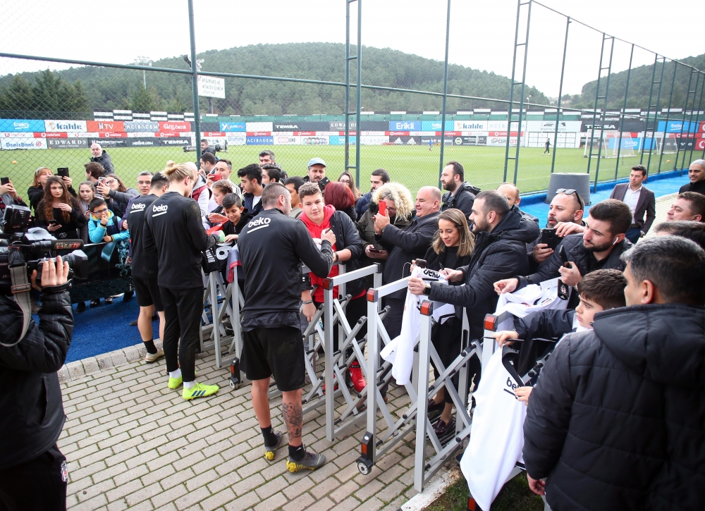 Beşiktaş'a taraftar morali - Görsel 8