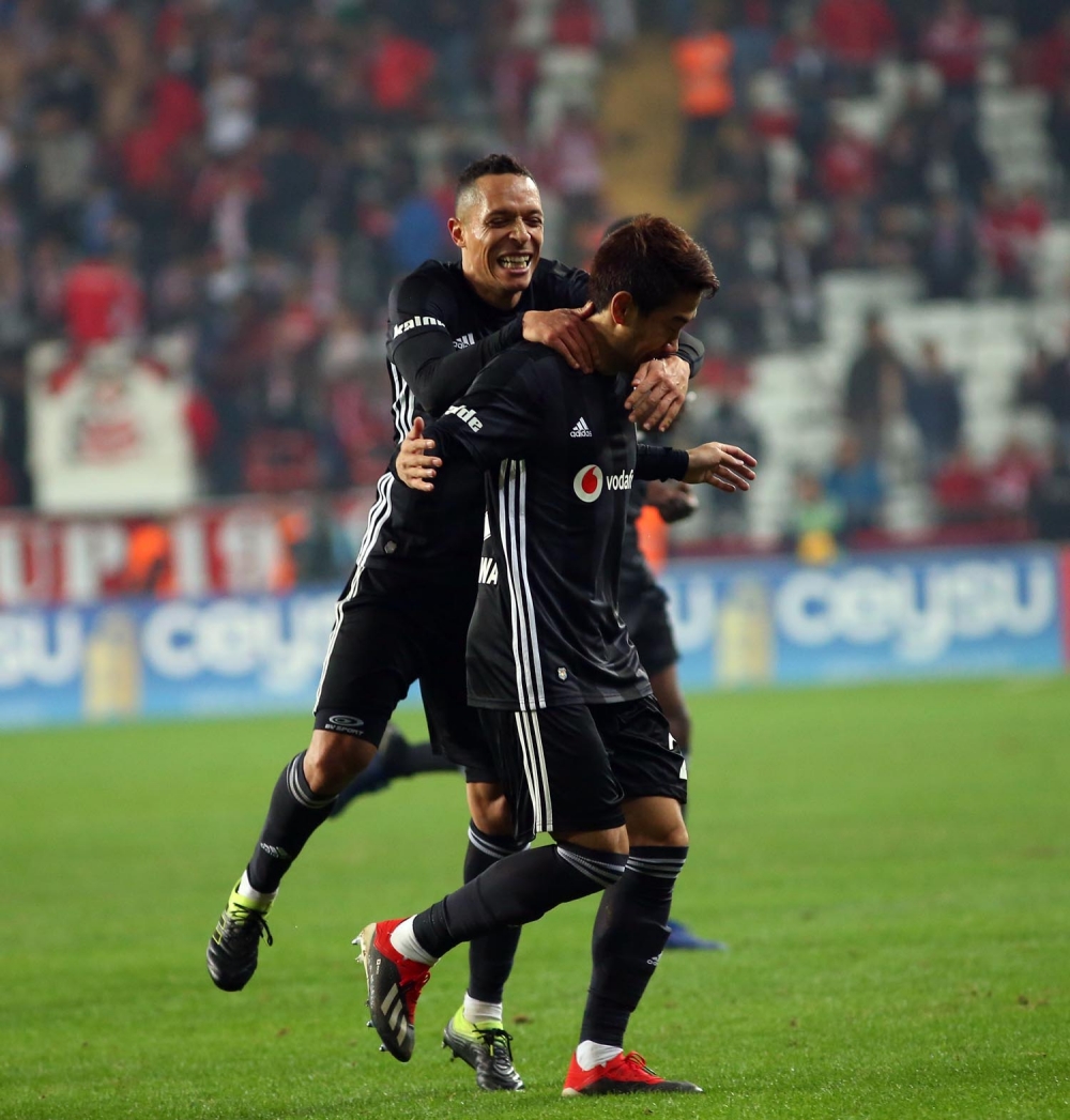 Beşiktaş, Antalya'da gol olup yağdı - Görsel 52