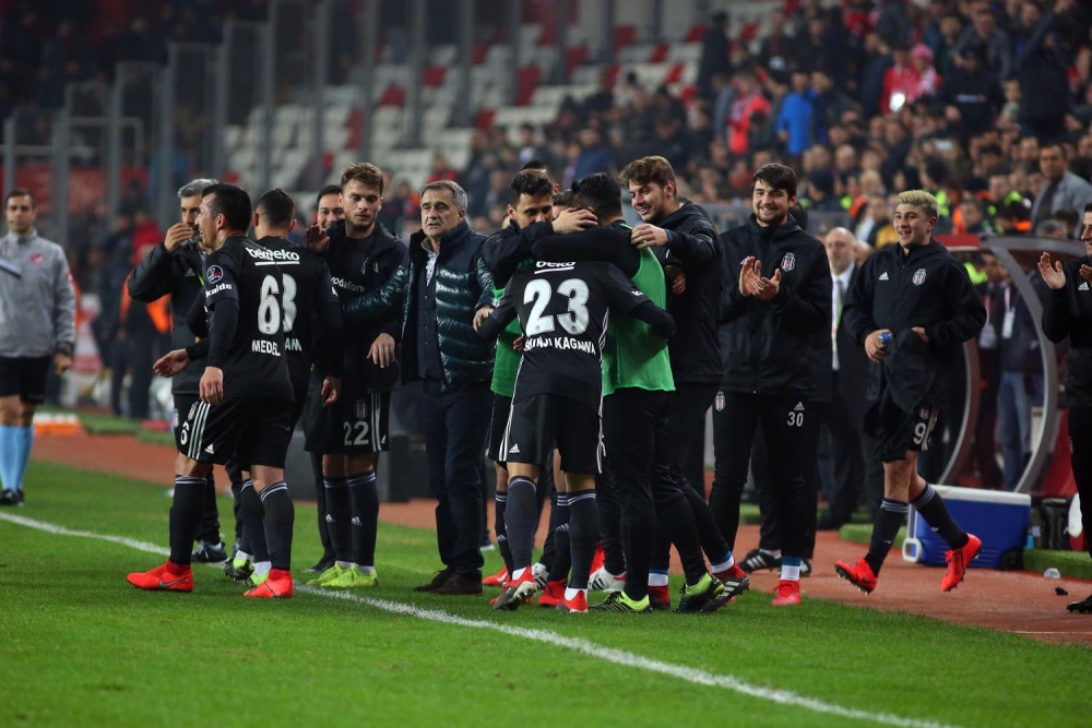 Beşiktaş, Antalya'da gol olup yağdı - Görsel 68