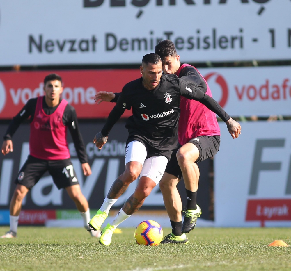 Ümraniye'de Kagawa fırtınası devam ediyor - Görsel 5