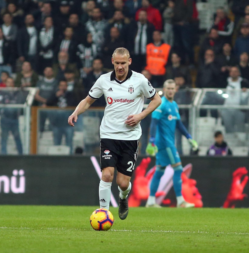 Beşiktaş - Göztepe maçının ilk yarısından kareler - Görsel 21