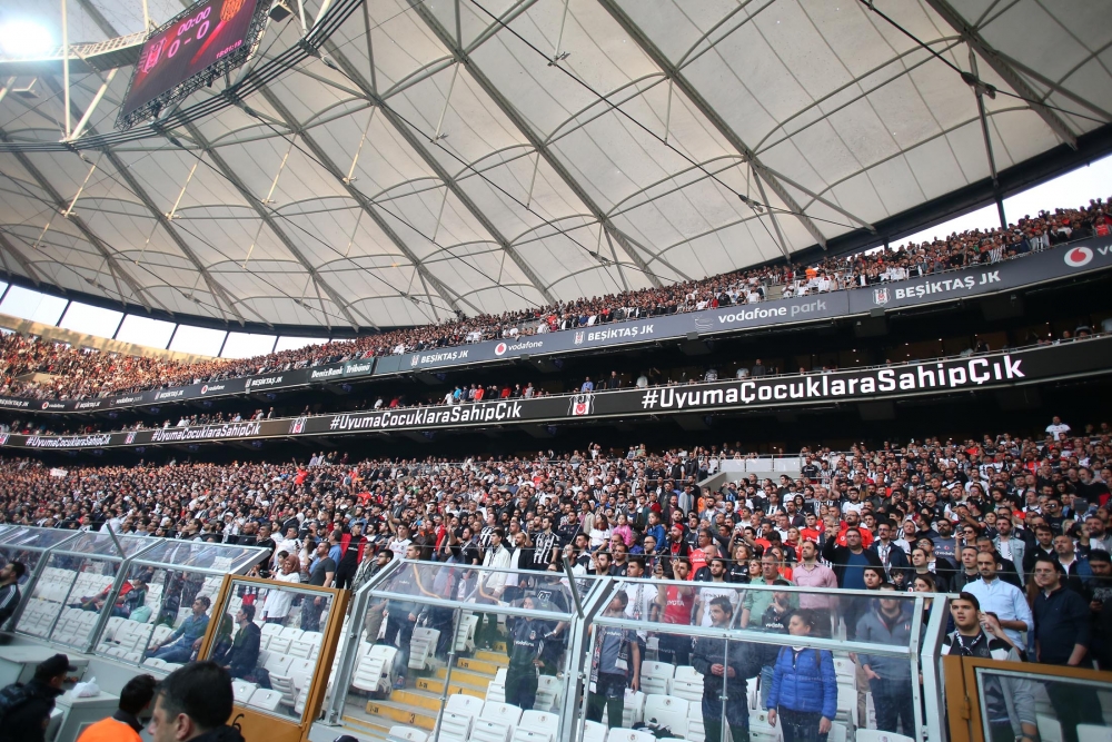 Beşiktaş Kulübü'nden siyah-beyazlı taraftarlara teşekkür! İşte o kareler - Görsel 6