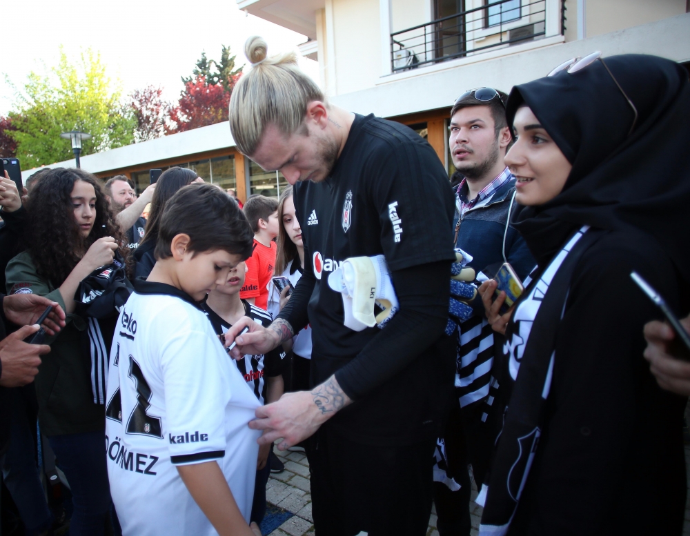 Üniversite öğrencileri Beşiktaş'ın antrenmanını izledi - Görsel 2