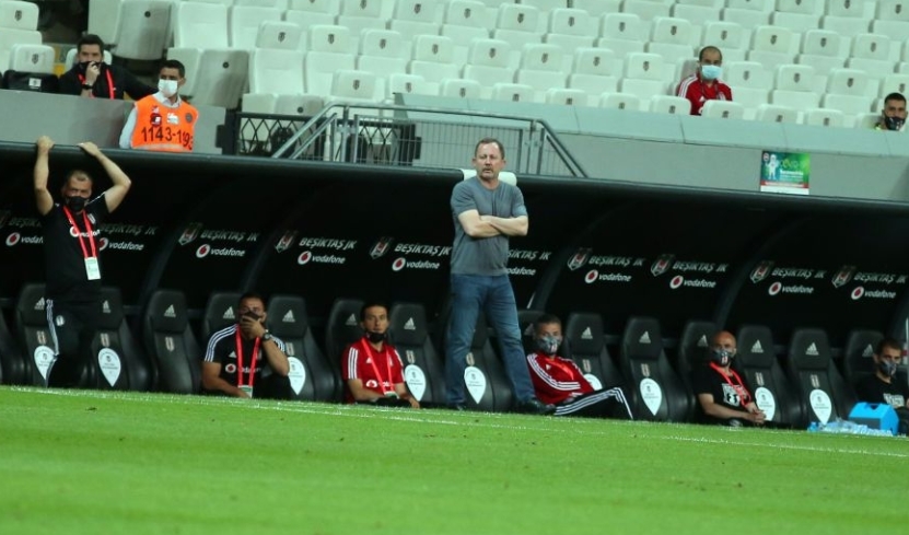 Beşiktaş-Antalyaspor maçının ardından spor yazarlarının görüşleri... "Takımın en iyisi yine 36’lık Atiba" - Görsel 1