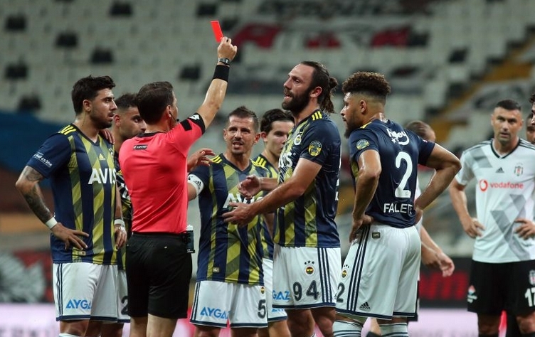 Beşiktaş - Fenerbahçe maçının ardından yazar görüşleri: "Oyuncu değil, oyunu değiştirdi" - Görsel 4