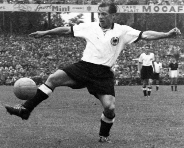 “Almanya’da Yılın Futbolcusu” ödülünü alan 4 Beşiktaşlı! - Görsel 2