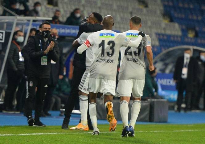 Başakşehir - Beşiktaş maçının ardından yazar görüşleri - Görsel 7