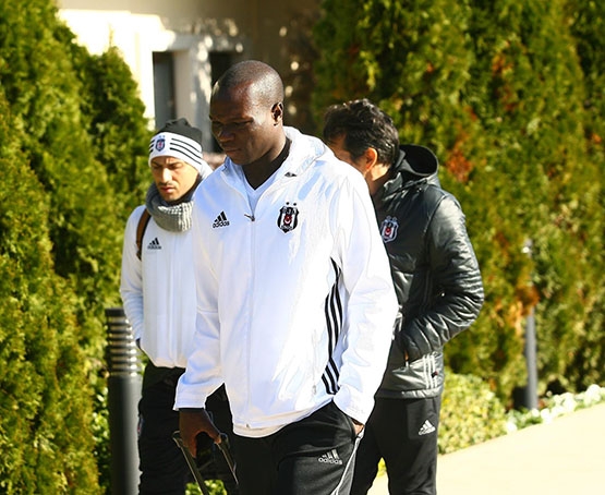 Beşiktaş D.Kiev maçı için yola çıktı - Görsel 2