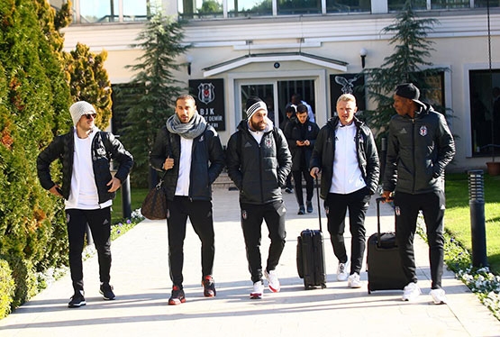 Beşiktaş D.Kiev maçı için yola çıktı - Görsel 5