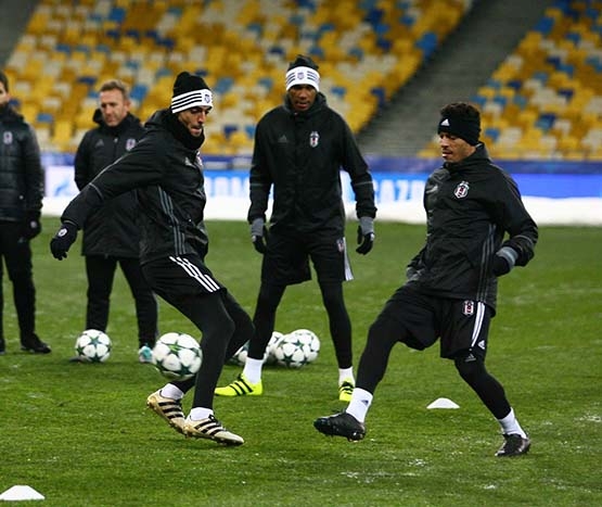 Kiev'de  -7 derece soğuktaki antrenmandan kareler - Görsel 11