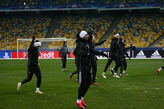 Kiev'de  -7 derece soğuktaki antrenmandan kareler - Görsel 21