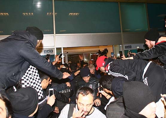 Beşiktaş Kiev'den İstanbul'a böyle döndü - Görsel 5