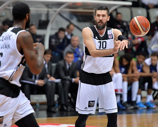 Beşiktaş Sompo Japan'ın Tofaş galibiyetinden kareler - Görsel 15