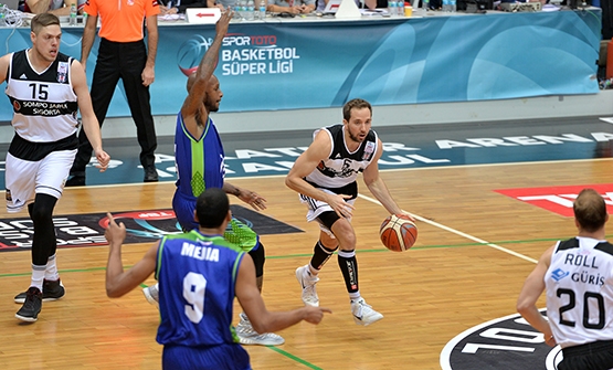 Beşiktaş Sompo Japan'ın Tofaş galibiyetinden kareler - Görsel 17