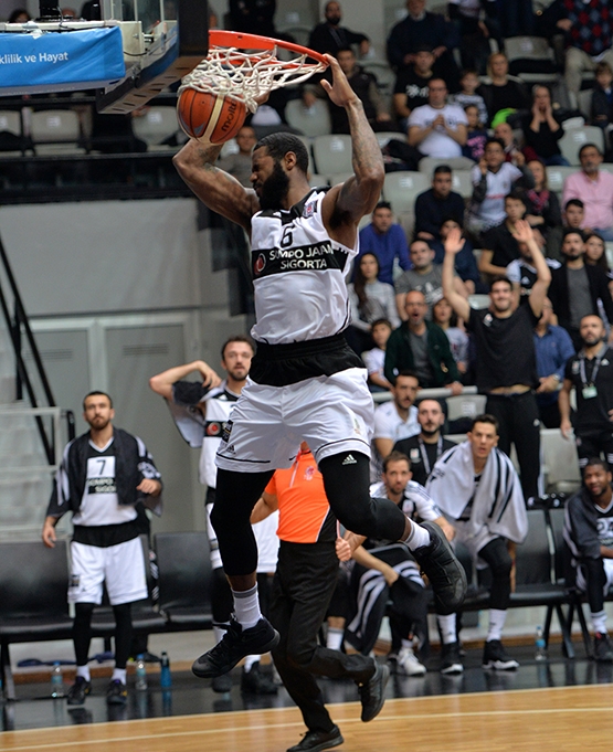 Beşiktaş Sompo Japan'ın Tofaş galibiyetinden kareler - Görsel 21