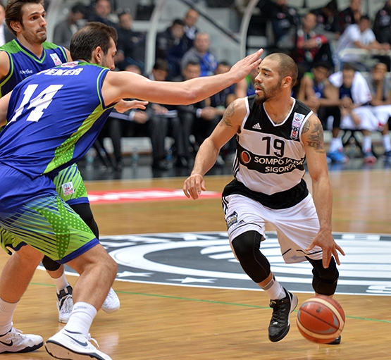 Beşiktaş Sompo Japan'ın Tofaş galibiyetinden kareler - Görsel 3
