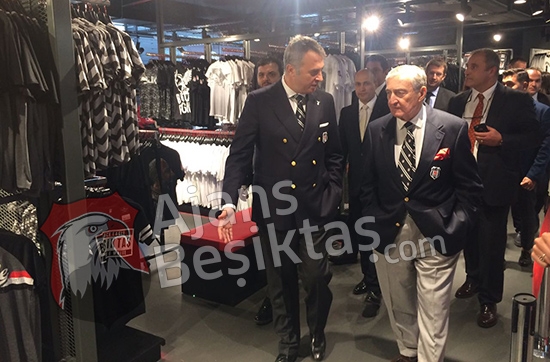 Fikret Orman ile Rahmi Koç, Kartal Yuvası'nı gezdi - Görsel 3