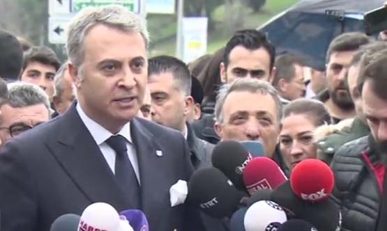 Fikret Orman şehitler için karanfil bıraktı - Görsel 7