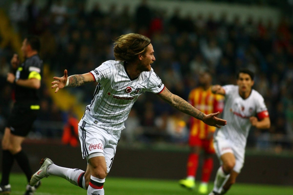 Şampiyon'un unutulmaz gol sevinçleri - Görsel 15