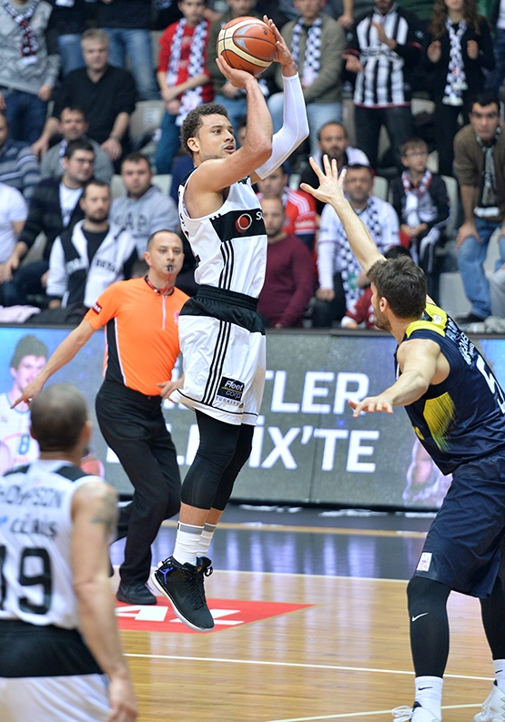 Potada Derbi | Beşiktaş Sompo Japan: 76 - Fenerbahçe: 79 - Görsel 16