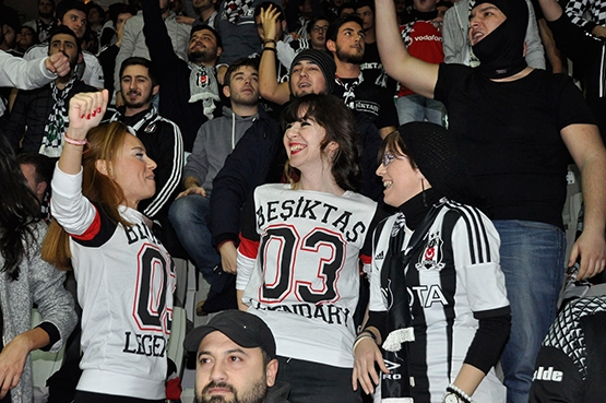 Potada Derbi | Beşiktaş Sompo Japan: 76 - Fenerbahçe: 79 - Görsel 20