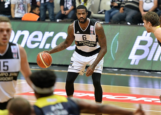 Potada Derbi | Beşiktaş Sompo Japan: 76 - Fenerbahçe: 79 - Görsel 35