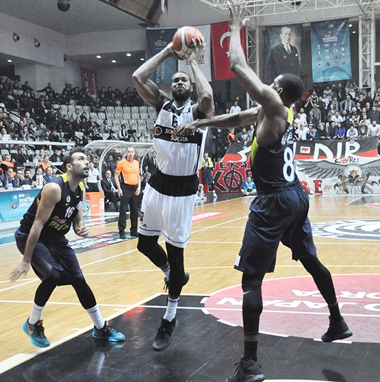 Potada Derbi | Beşiktaş Sompo Japan: 76 - Fenerbahçe: 79 - Görsel 38