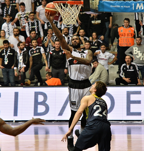 Potada Derbi | Beşiktaş Sompo Japan: 76 - Fenerbahçe: 79 - Görsel 40