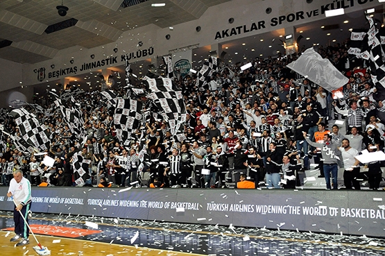 Potada Derbi | Beşiktaş Sompo Japan: 76 - Fenerbahçe: 79 - Görsel 42