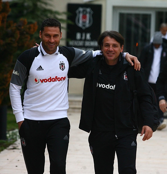 Beşiktaş, Alanya maçı için böyle yola çıktı - Görsel 1