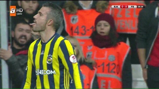 Küfür, ahlaksızlık, provokasyon! İşte RvP'nin tüm görüntüleri - Görsel 6