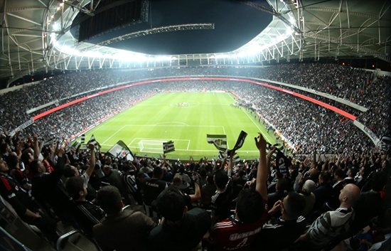 6 ayı geride bırakan Vodafone Arena - Görsel 12